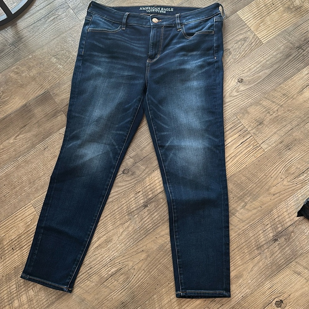 American Eagle Outfitters Jegging Crop Jeans EUC Size 16 Long